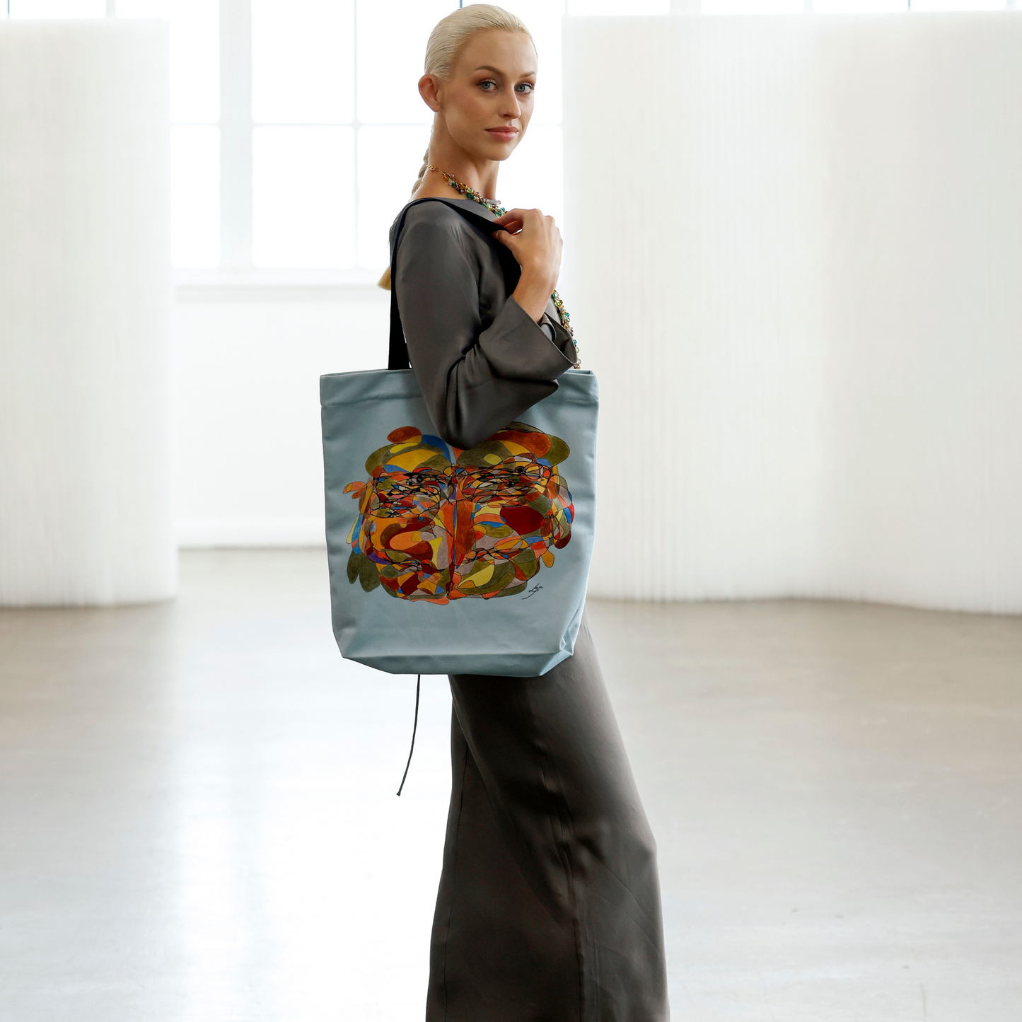 Tote bag stiliaus rankinė „Mėnulyje“